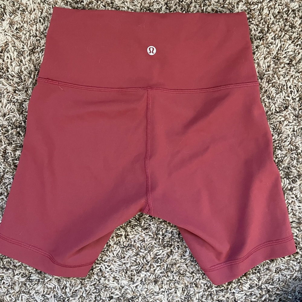 Lululemon shorts size 6 . Wunder train everlux material